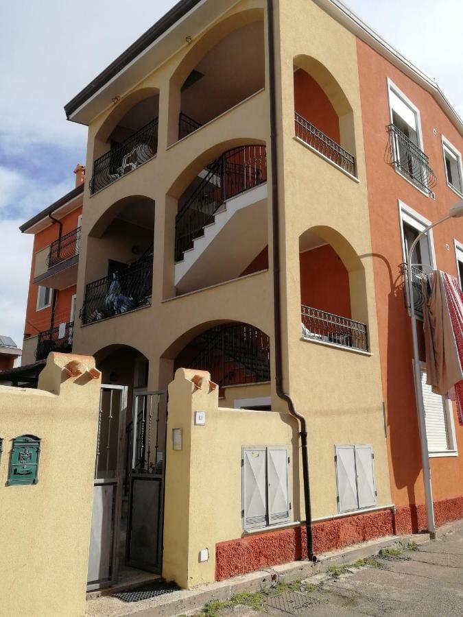 Mussilimbrosu Apartman Tortolì Kültér fotó